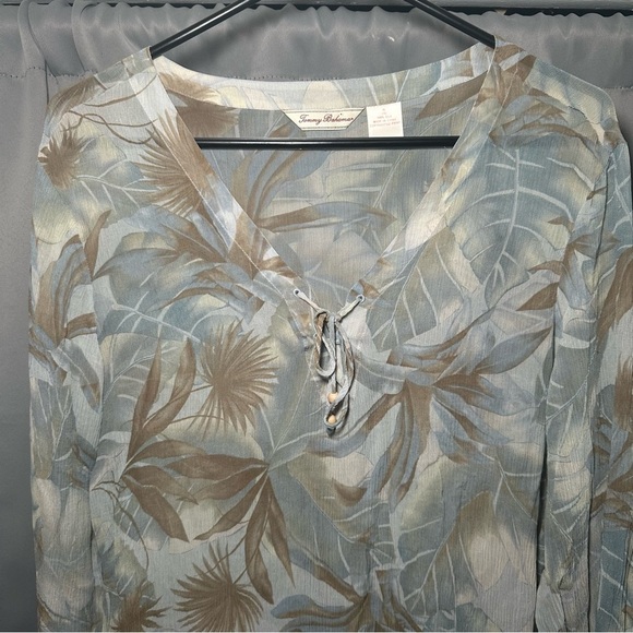 Tommy Bahama Blue and Brown Leaf Print Silk Sheer Blouse XL - Picture 5 of 16